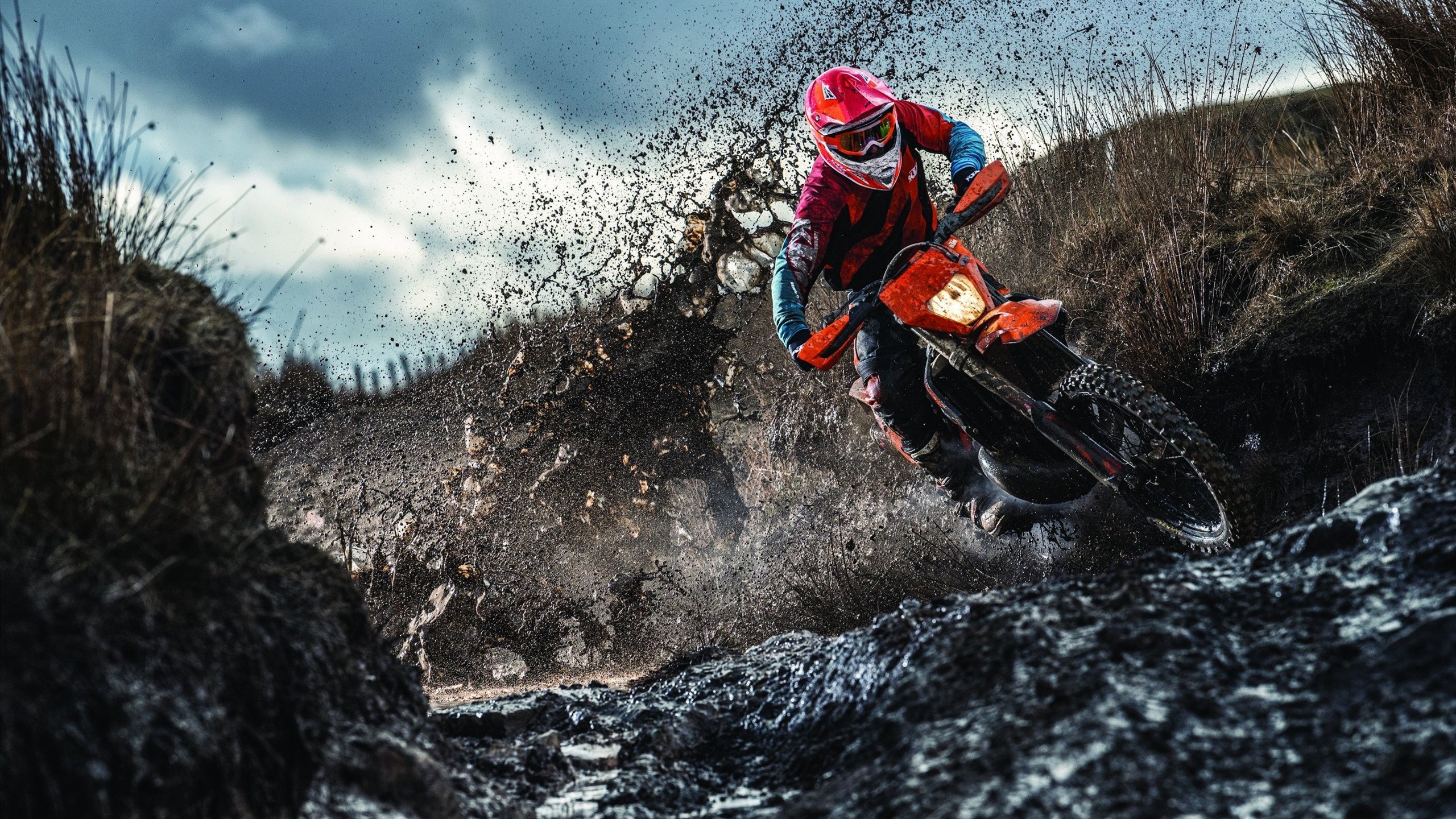 国家国家田径队发布软硬件训练设备升级计划,田径国家队训练视频