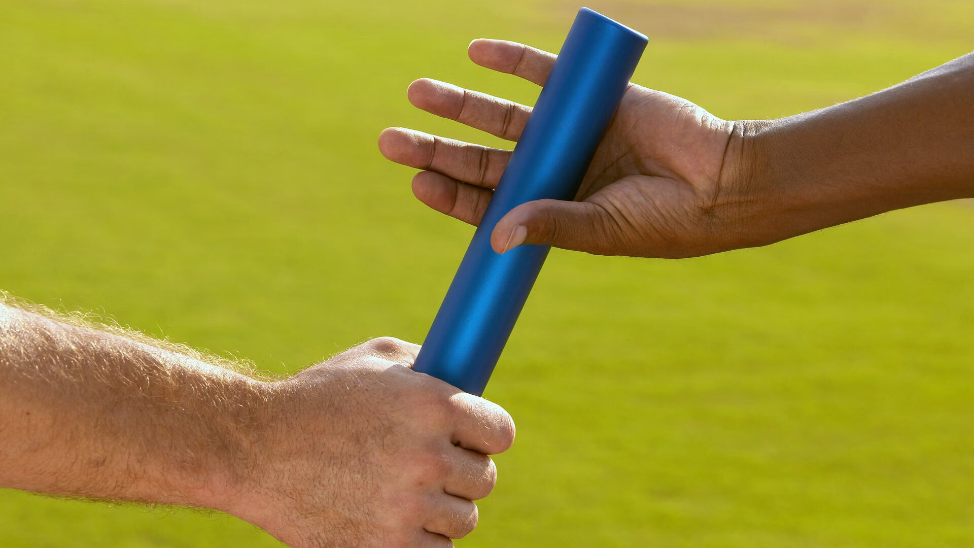 奇库诺娃稳健发挥刷新赛会纪录,库洛洛对奇犽爷爷